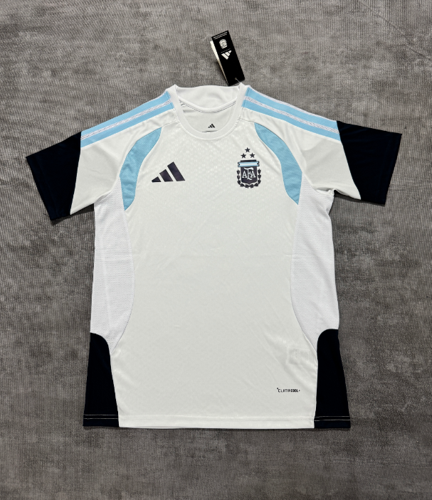 Fan version 2026 Argentina training white