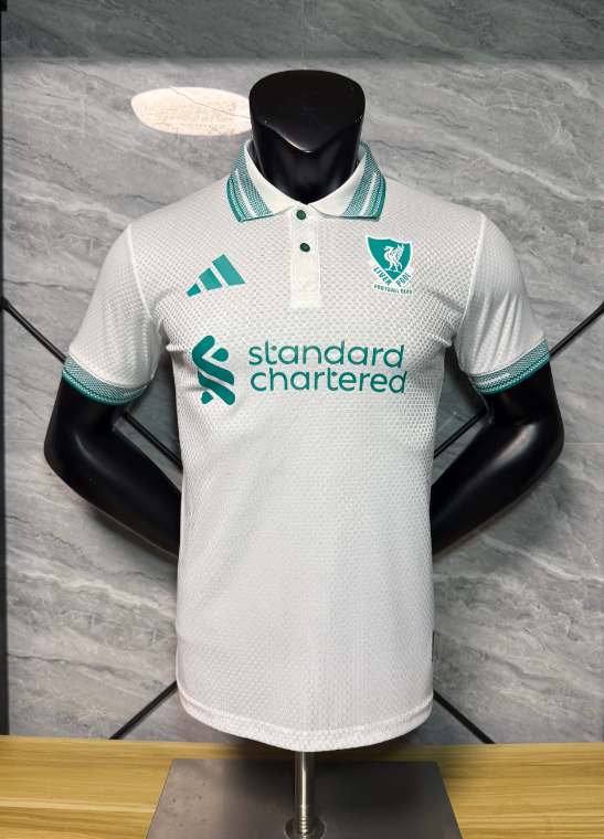 Player Version 26/27 Liverpool polo shirt white