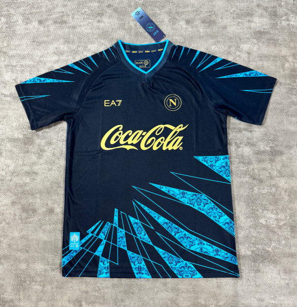 Fan version 25/26 Napoli dressed in blue before the match