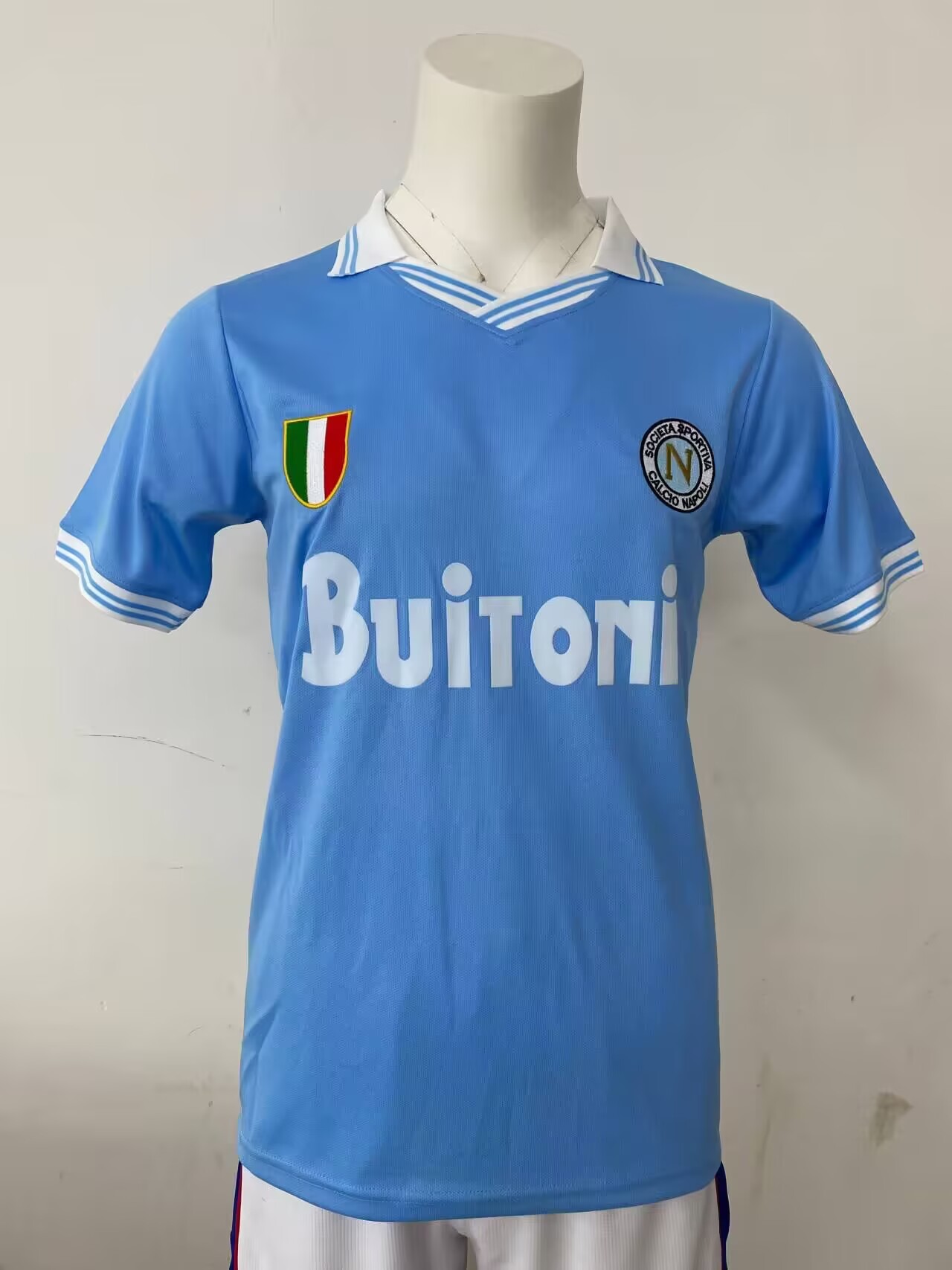 Retro 1986 1987 Naples Home