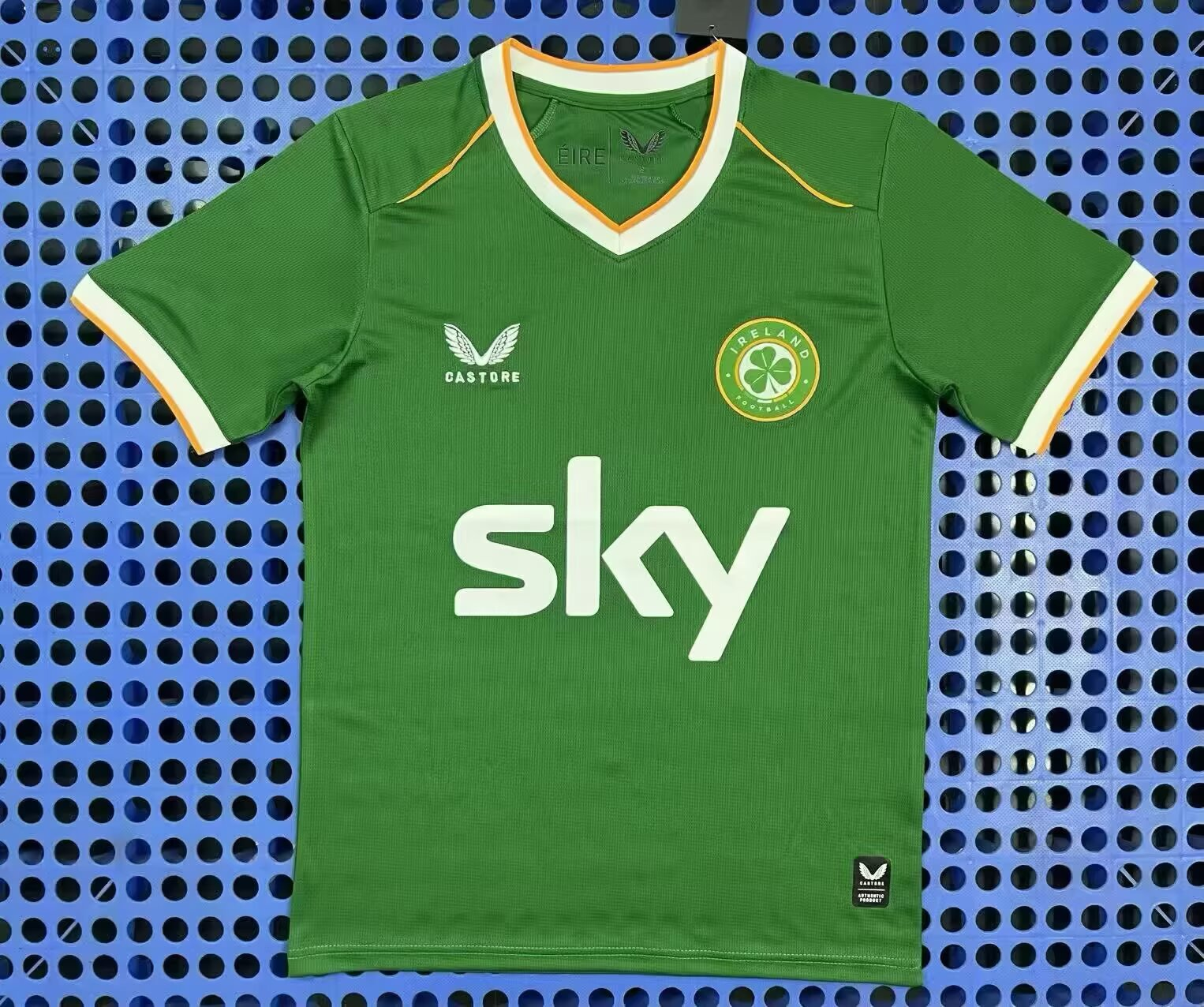 Fans Version 26/27 Ireland home 