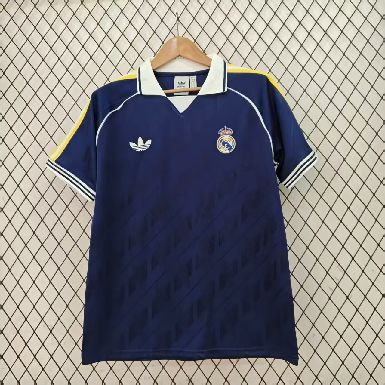 Fan version 26/27 Real Madrid Retro Edition Royal Blue 