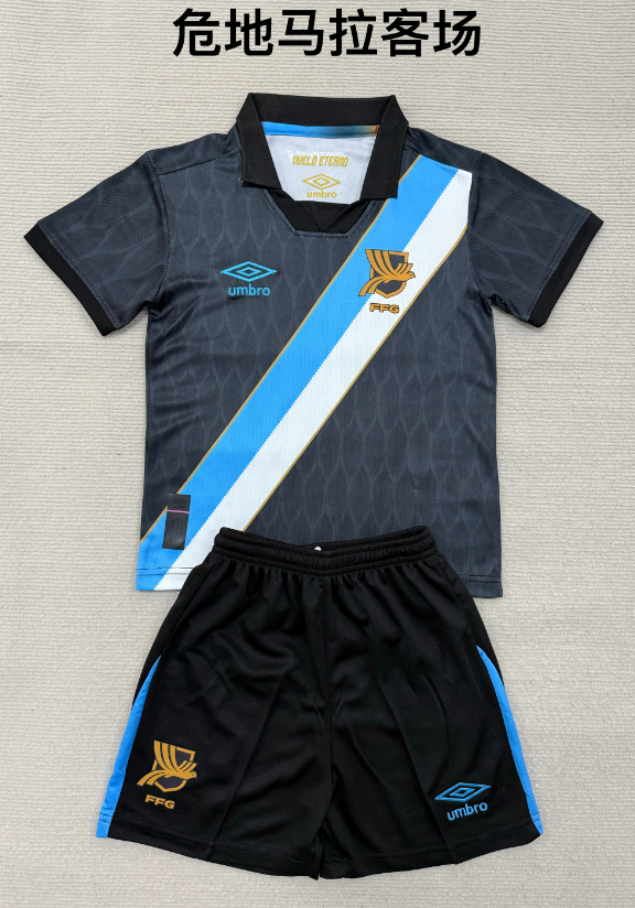 Adults kits 26/27 Guatemala away 
