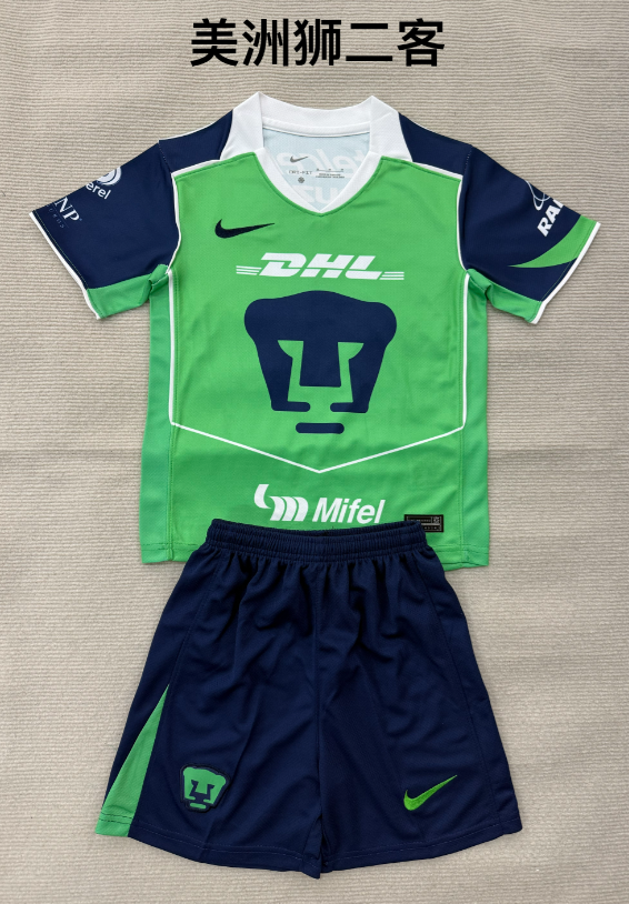 kids Kits 26/27 Pumas Second away