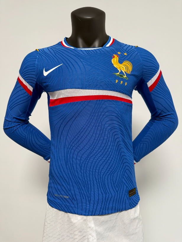 Player Version 26/27 France Special Edition long sleeves