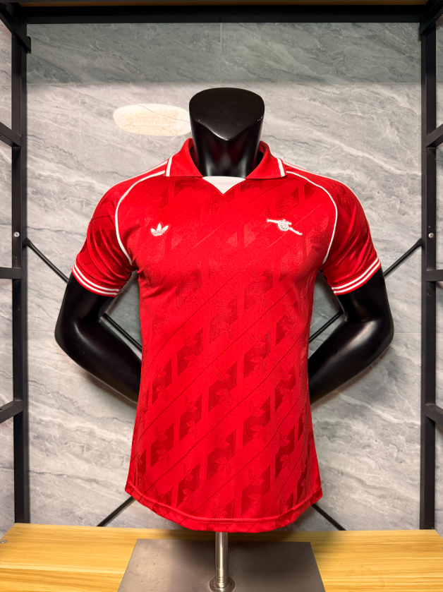 Player Version 26/27 Arsenal retro style three leaf red