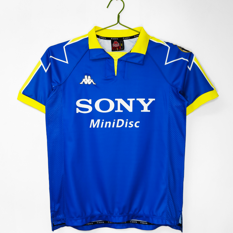 Retro 1997/98 Juventus away