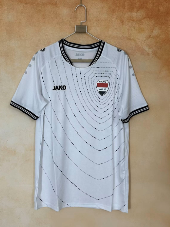 Fan version 26/27Iraqi White