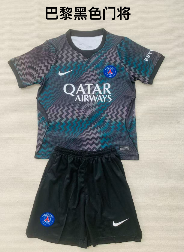 Kids kits 26/27 Paris Black Goalkeeper