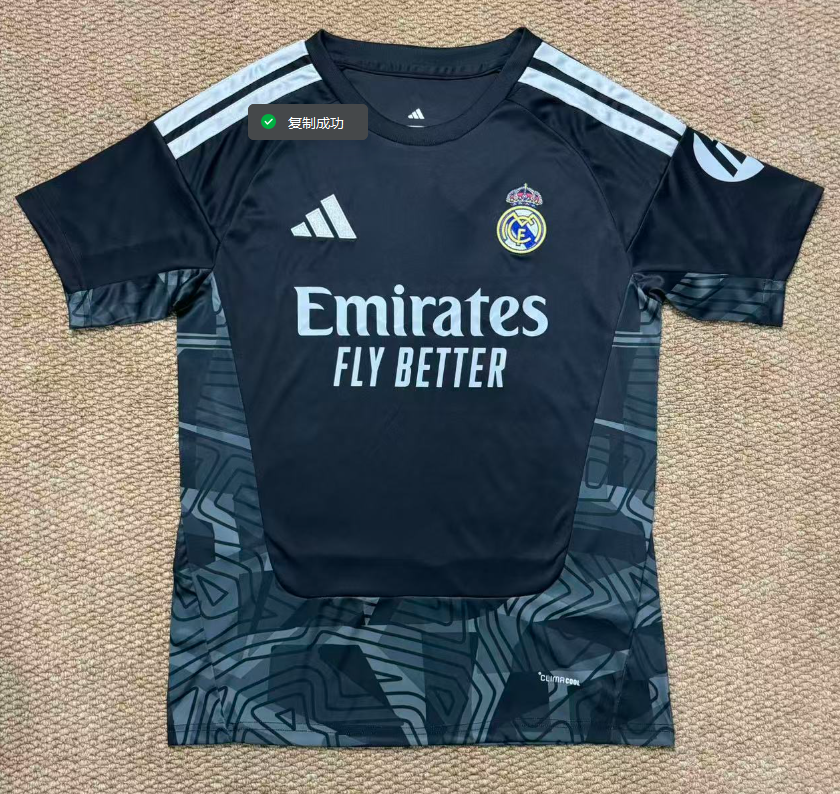 Fans Version 26/27 Real Madrid goalkeeper black