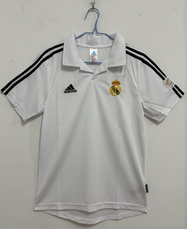 Retro 01/02 Real Madrid home Champions League version
