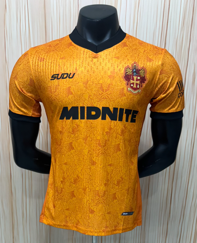 Player Version 26/27 Wolves home