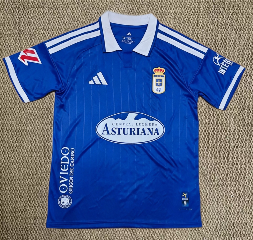 Fans Version 26/27 Oviedo home