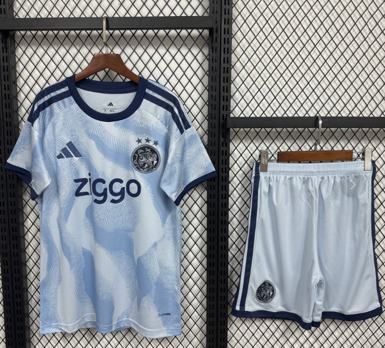 Adults kits 26/27 AJAX Second away