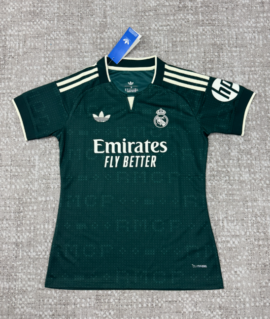 Fans Version 26/27 Real Madrid away women