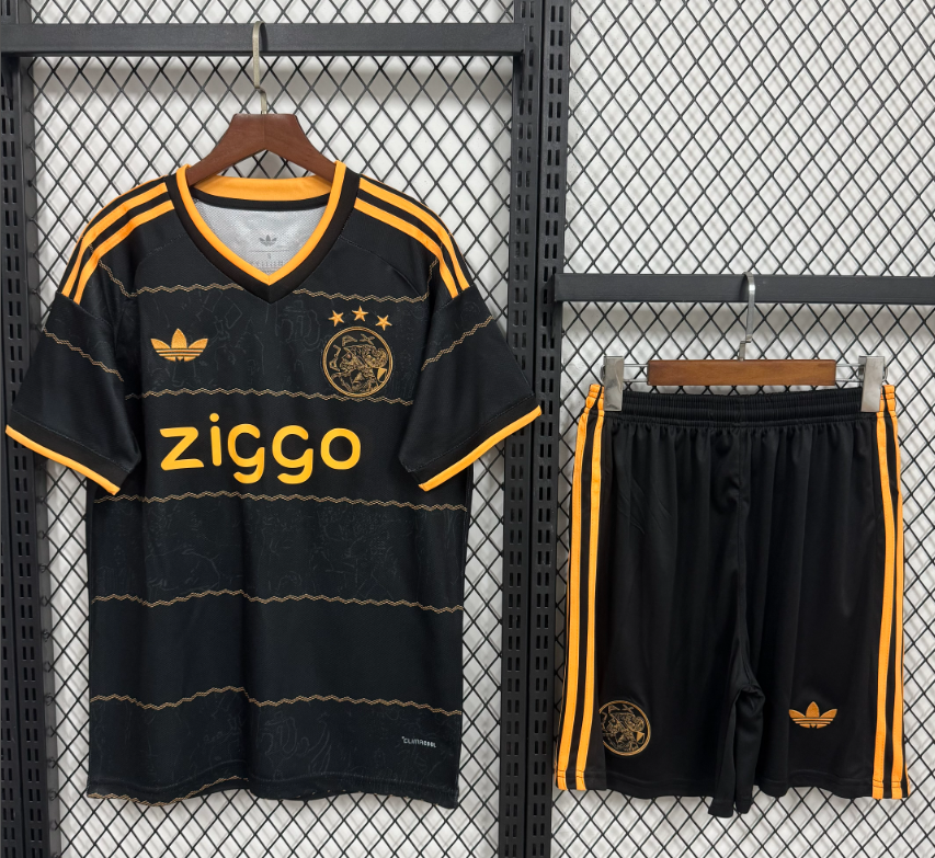  Adults kits 26/27 AJAX away
