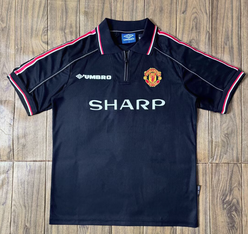 Retro 98 black Manchester United