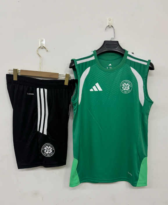 26/27 Vest Celtic green suit