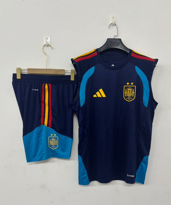 26/27 Vest Spain cyan (two star) suit 